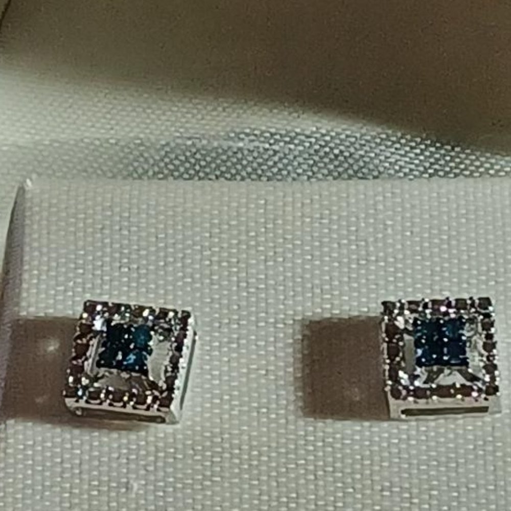 925 Sterling Silver Blue Cubic Zirconia Stud Earrings Square Solitaire 1/10 CTTW